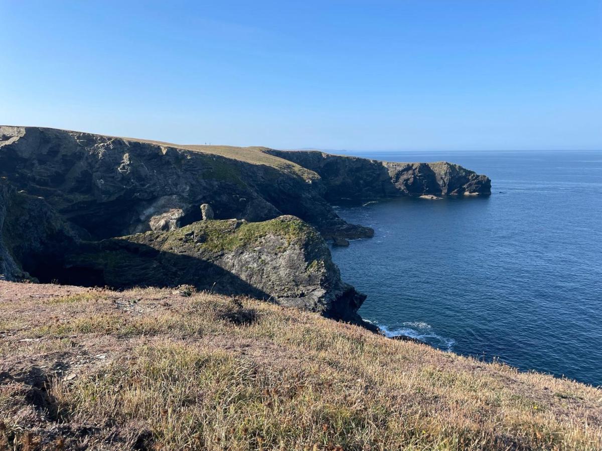 Sunny Corner, Padstow. Spacious 3 Bedrooms, 2.5 Bathrooms, Parking, Garden. Kültér fotó