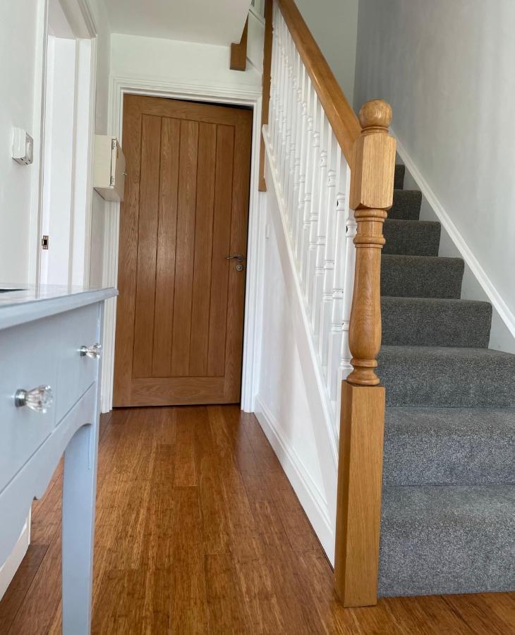 Sunny Corner, Padstow. Spacious 3 Bedrooms, 2.5 Bathrooms, Parking, Garden. Kültér fotó